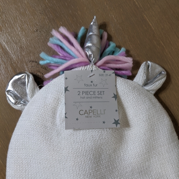 Kids Capelli Unicorn Hat & Mittens Set - Picture 6 of 6